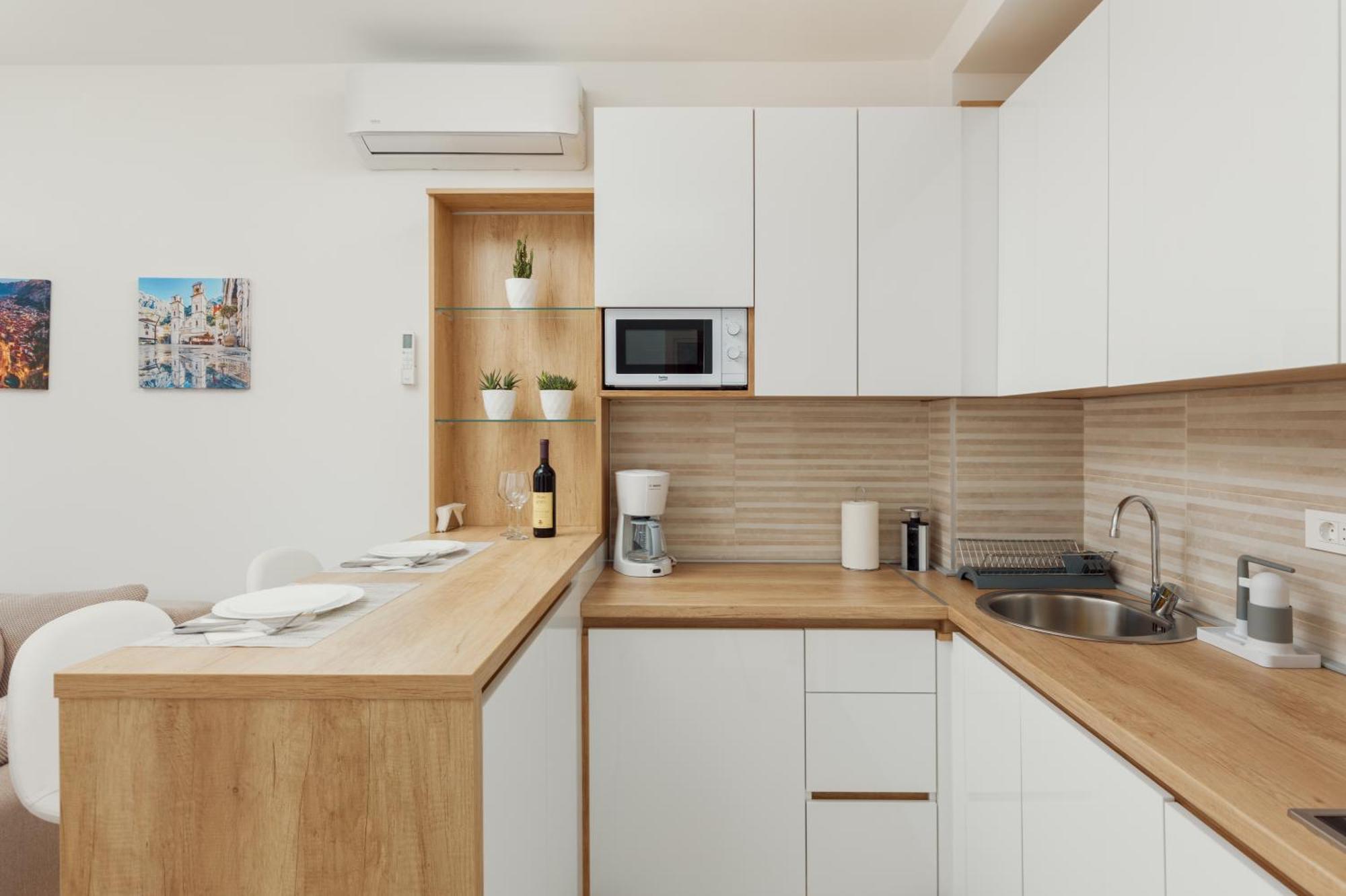 Dm Apartments Kotor Eksteriør billede